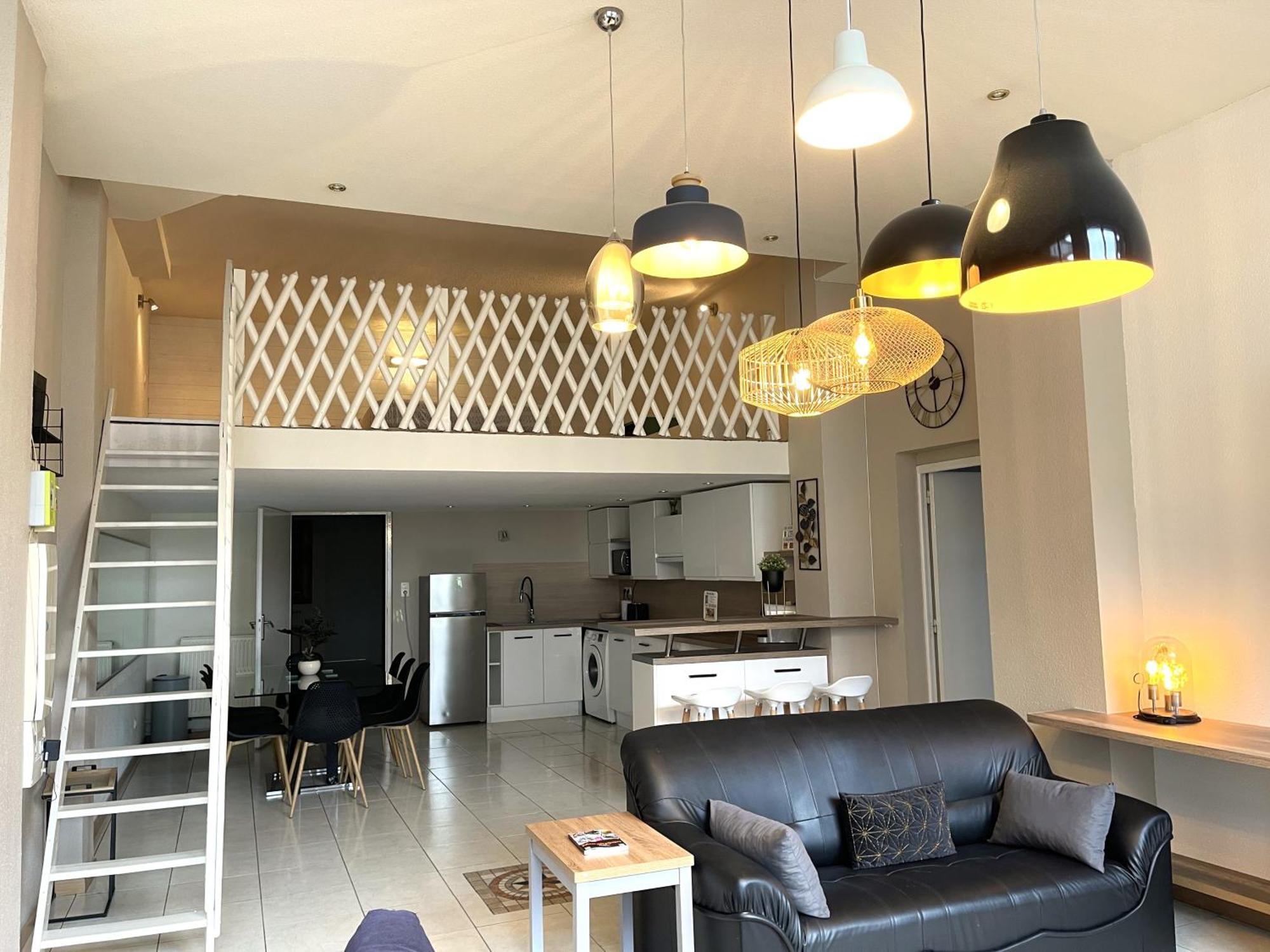 Loft Saint Jean Apartment Montlucon Bagian luar foto